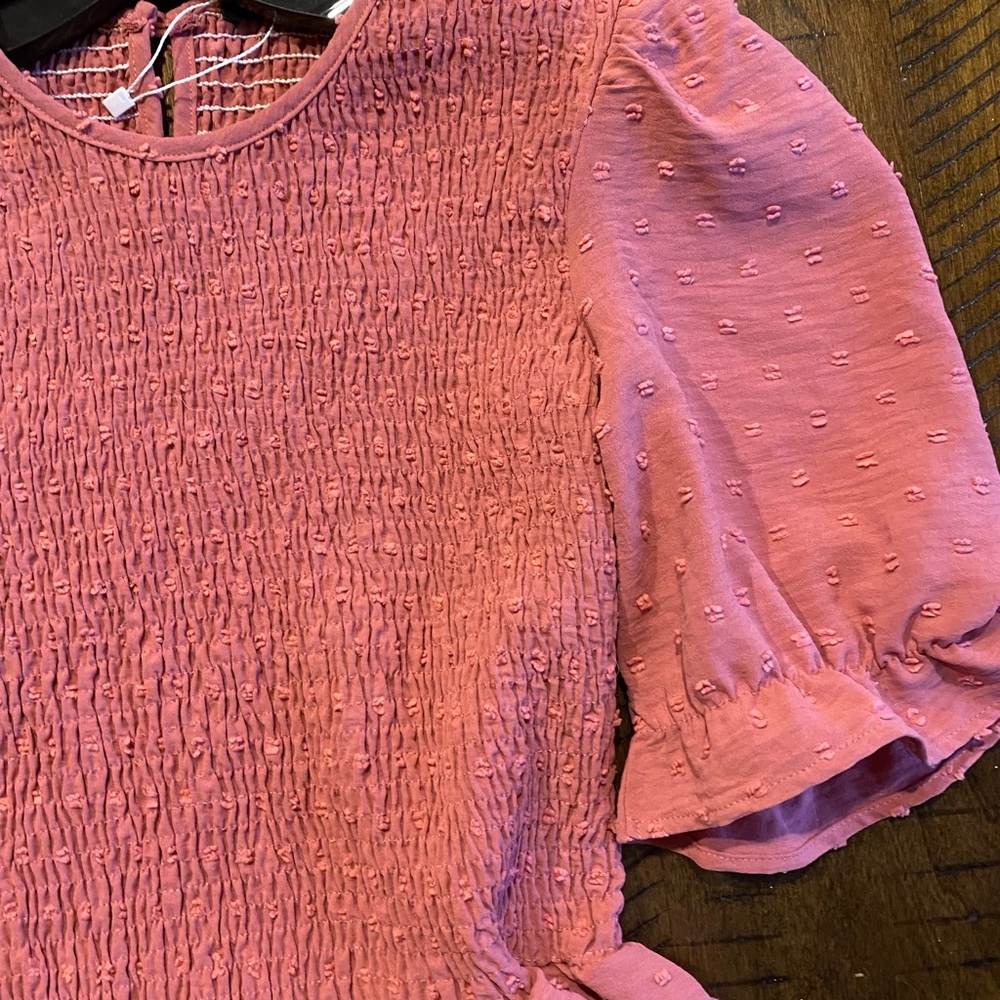 Elegant Pink Textured Women's Top